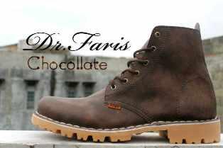 sepatu boots Doctor Faris