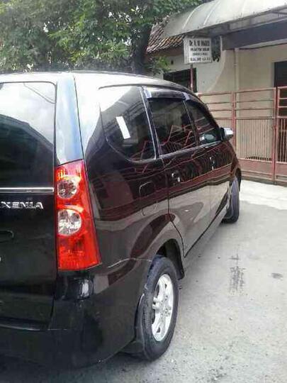 Daihatsu Xenia Xi Deluxe Km Rendah Jakarta