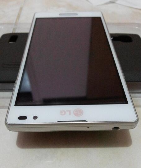 Dijual LG L9 White muluzz byk bonuss murmer