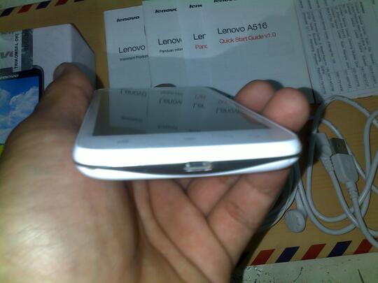 Lenovo A 516 White
