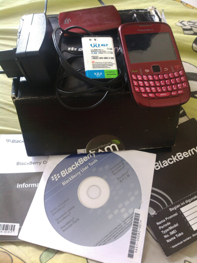 blackberry 8520 gsm