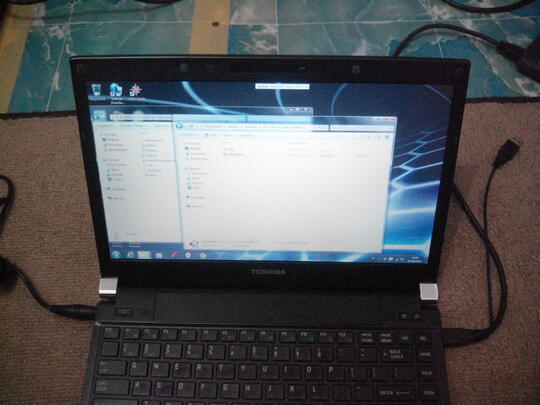 ۞ Toshiba Portege R930. core i5-3230 ivybridge. ram 4gb. SLIM murah sikaat ۞