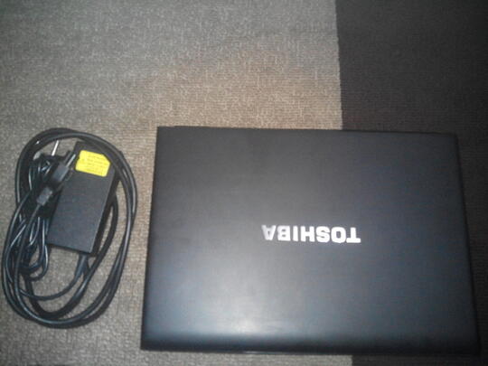۞ Toshiba Portege R930. core i5-3230 ivybridge. ram 4gb. SLIM murah sikaat ۞