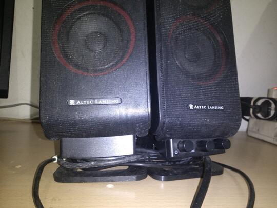 altec lansing vs2420