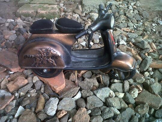 Jual Miniatur Vespa free Ongkir