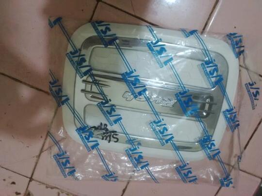 Aksesoris Variasi Mobil Online - Tank Cover Mobil Fortuner/Agya/Ayla/Ertiga/Avanza