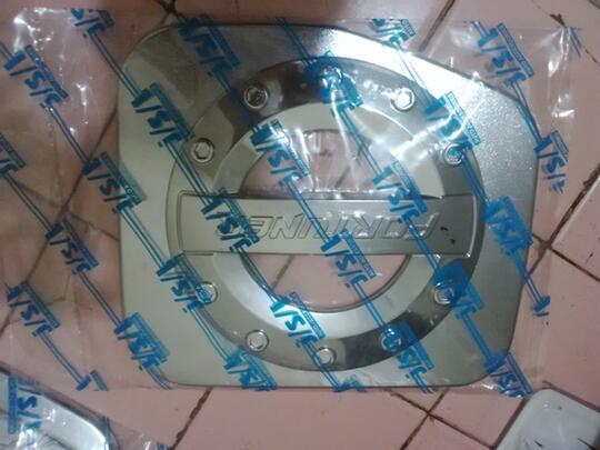 Aksesoris Variasi Mobil Online - Tank Cover Mobil Fortuner/Agya/Ayla/Ertiga/Avanza