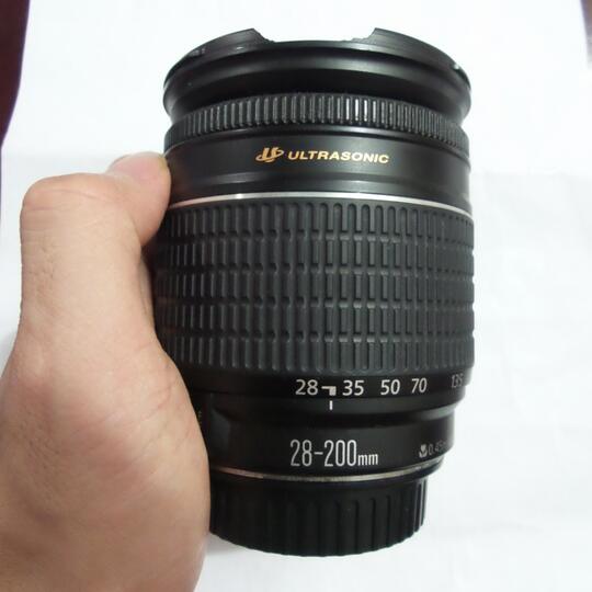 LENSA CANON EF 28-200mm USM JAPAN (LENSA SAPUJAGAD bisa FULLFRAME)