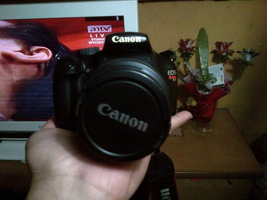 Canon Eos Rebel T3 + Perlengkapannya Mulus Semarang