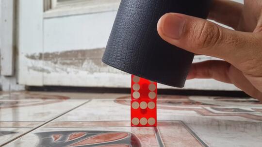 (Dice Stacking) Bisakah Agan Memainkan Permainan Ini ?