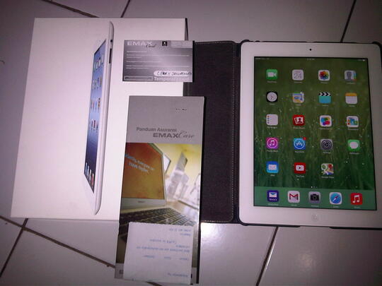 Ipad 3 white (32GB wifi+cell) ex. emax