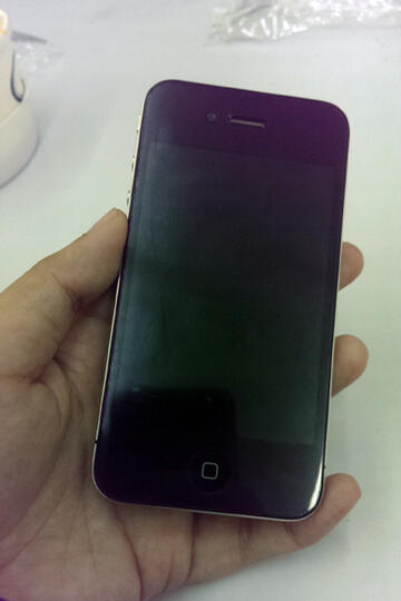 apple iPhone 4G GSM Black 16GB | Bonus Case + Stylus