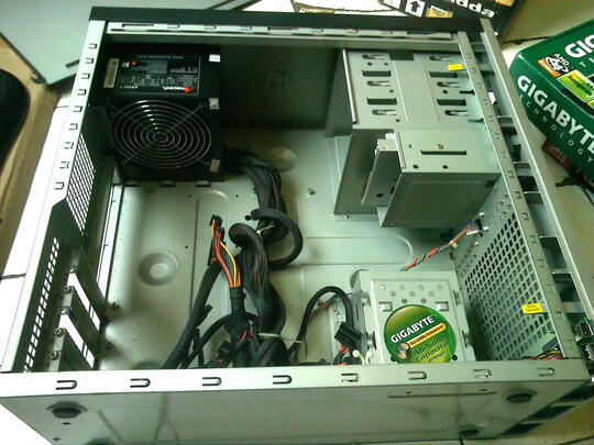 Jual Murah Casing Import Matrix Silver bnus PSU Amacrox (Bandung)