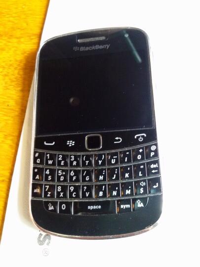 WTS Blackbery 9930 aka BB MOntana BANDUNG COD only