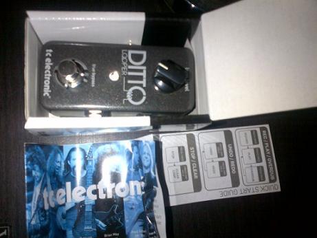 line6 fm4, tce polytune mini, hk tubeman, ditto looper full set