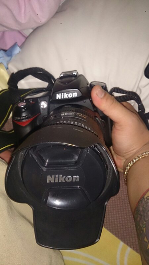 NIKON D90 Lensa 18-200 MURAH BANDUNG