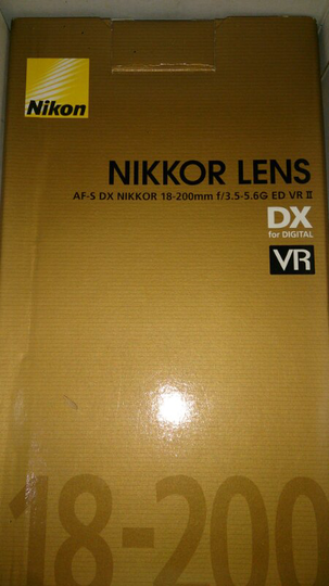 WTS Camera SLR Nikon D90 lensa 18-200 Murah Bandung