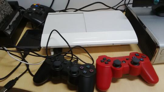 ps3 / playstation 3 superslim 250gb ode