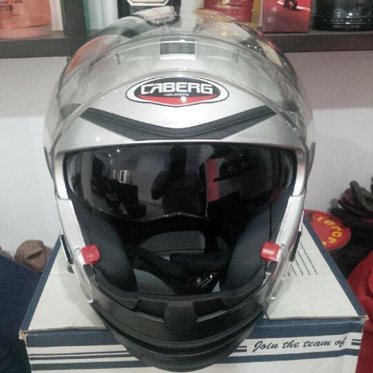 Terjual Helm Caberg Hyper X size L | KASKUS