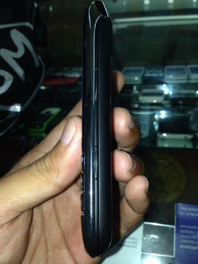 BLACKBERRY 9790 BELAGIO BARU 2 BULAN PAKAI EX-TAM