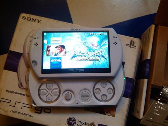 psp go white 16 giga bandung