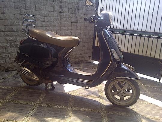 piaggio lx 150 2012 blue