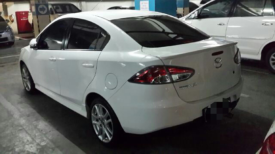 wts. Mazda 2 sedan 2012 type R A/T. Km 15ribuan.