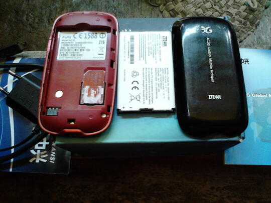 Terjual ZTE AC30 MiFi Modem WiFi Black Gsm Cdma Unlocked 