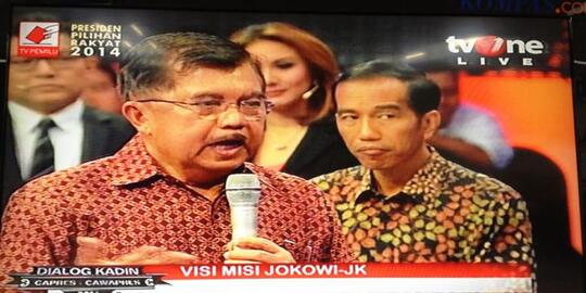 JK: Tanya Menko-nya Dong... Masih Mau Menderita?