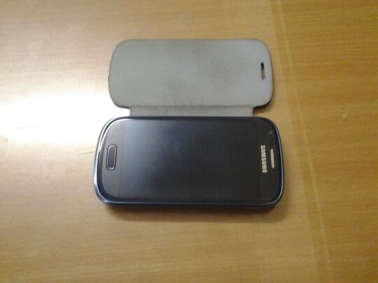 Jual Samsung S3 Mini 2nd ( eks garansi Sein dan Batere baru )