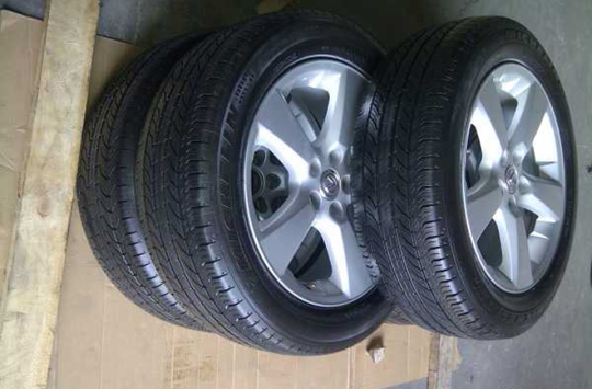 Jual Velg oem Lexus Harrier 5buah. + ban michelin 235 / 55 / r18. pcd 5x114