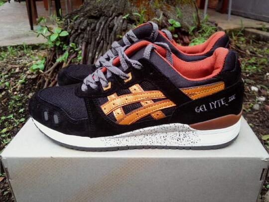 asics gel lyte iii black tan