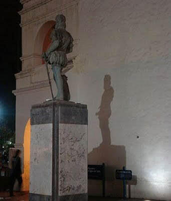 " SEXUAL SHADOWS " , Bener bener menipu mata kita !