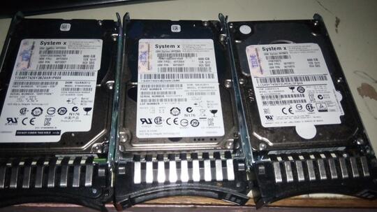 IBM SAS & SATA 2.5" ( 300GB, 500GB, 600GB, 900GB, 1.2TB )