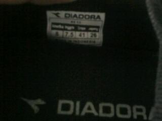 sepatu cewe (flat shoes) diadora 100% original