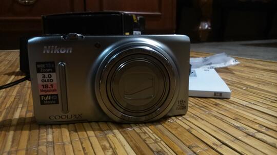 JUAL santai Nikon Coolpix S9400
