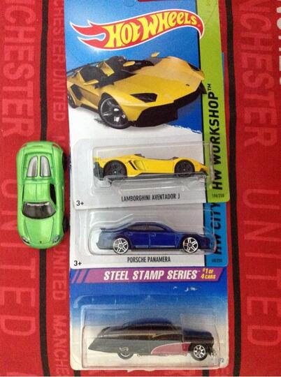 Paket Hot Wheels Mobil Sport