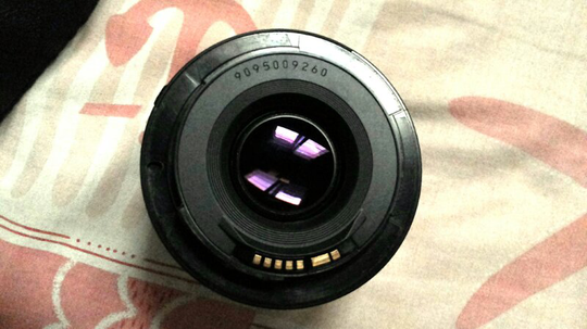 lensa canon fix 50mm 1.8 is II