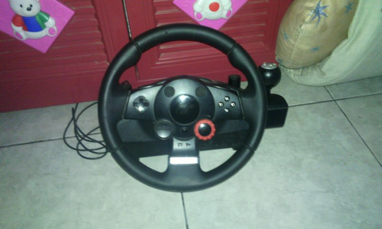 jual logitech driving force gt