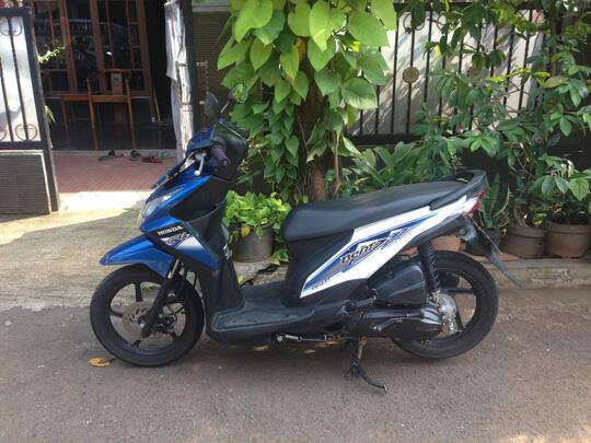 Terjual Honda Beat 2013 Pgm Fi Putih Biru Muluss Kaskus