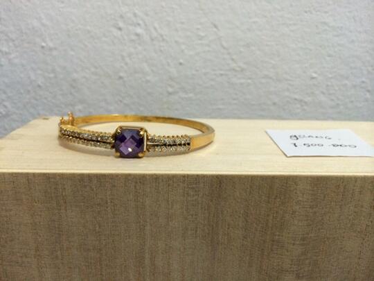 Gelang Kalung dan Cincin Berlian Ekslusif Harga Mantaffff.. Cek aj Gan..
