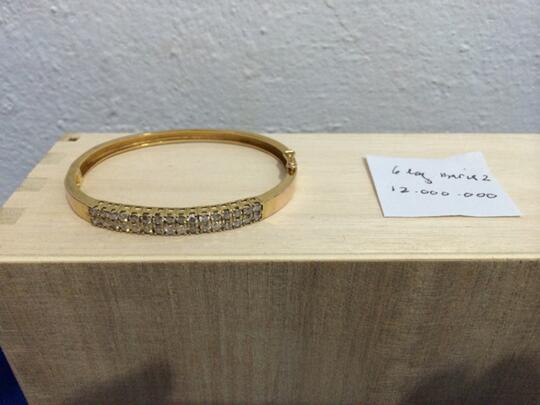 Gelang Kalung dan Cincin Berlian Ekslusif Harga Mantaffff.. Cek aj Gan..