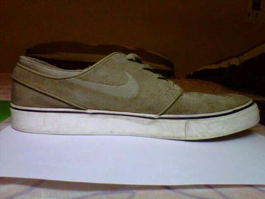 Terjual Nike Zoom Stefan Janoski Khaki 