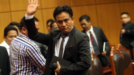 Yusril : Batalkan Pemilu!!!