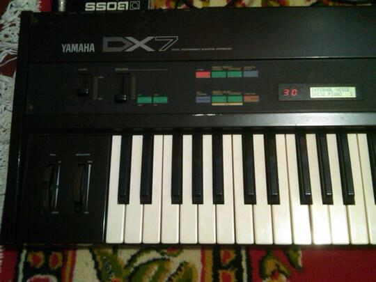 yamaha dx7 harga