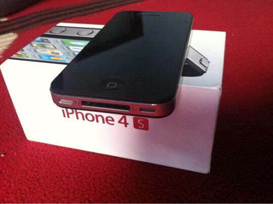 Iphone 4S 32GB warnah Hitam Malang Kota