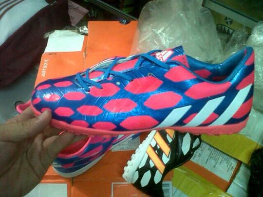 adidas predator instinct turf