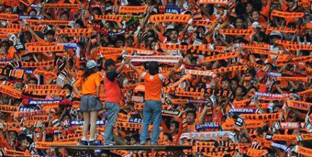Faktor yang menyebabkan Orang Menyukai Sepak Bola Lokal (Opini Pribadi)