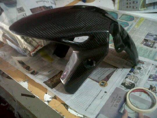 jok jasa pembuatan motor part Carbon jual Jasa asli lapis Kevlar carbon Terjual dan