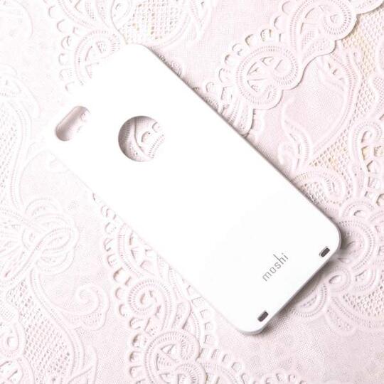 WTS : Case / Casing IGlaze Moshi Iphone 4/4s and 5/5s